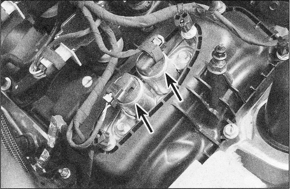 Ford F150 Emissions and engine control systems_Variable Camshaft Timing (VCT) variable force solenoid - removal and installation _ 